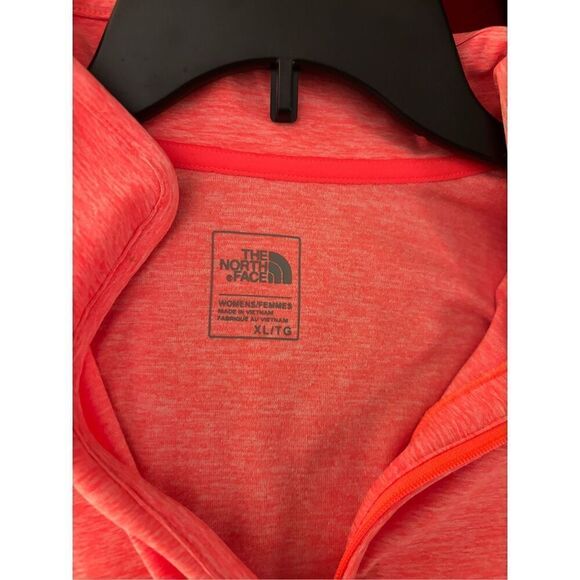 The North Face Pullover Womens Medium Coral Orange Gym 1/4 Zip Size XL NWT - Picture 3 of 5